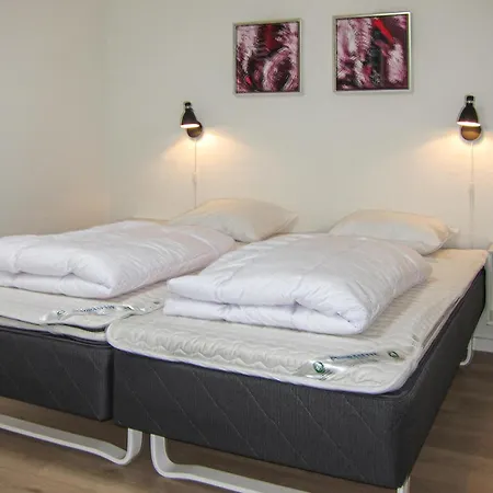 公寓 3 Bedroom Awesome In *