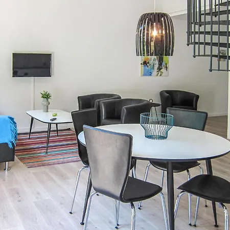 3 Bedroom Awesome In * Allinge-Sandvig