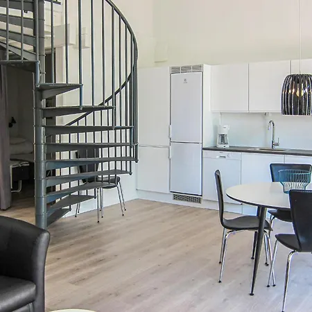 3 Bedroom Awesome In *